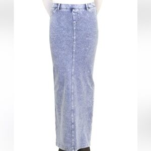 Hard tail midi/maxi skirt